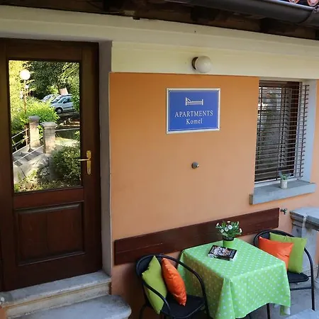 Apartment Ines Komel *