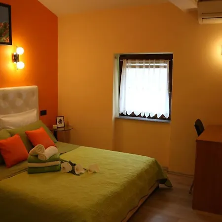 Apartment Ines Komel *