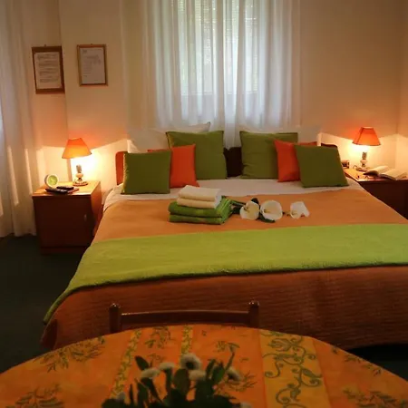 Apartment Ines Komel