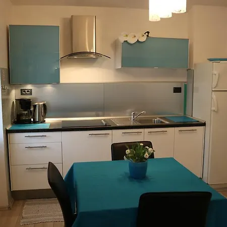 Ines Komel Apartman Abbázia